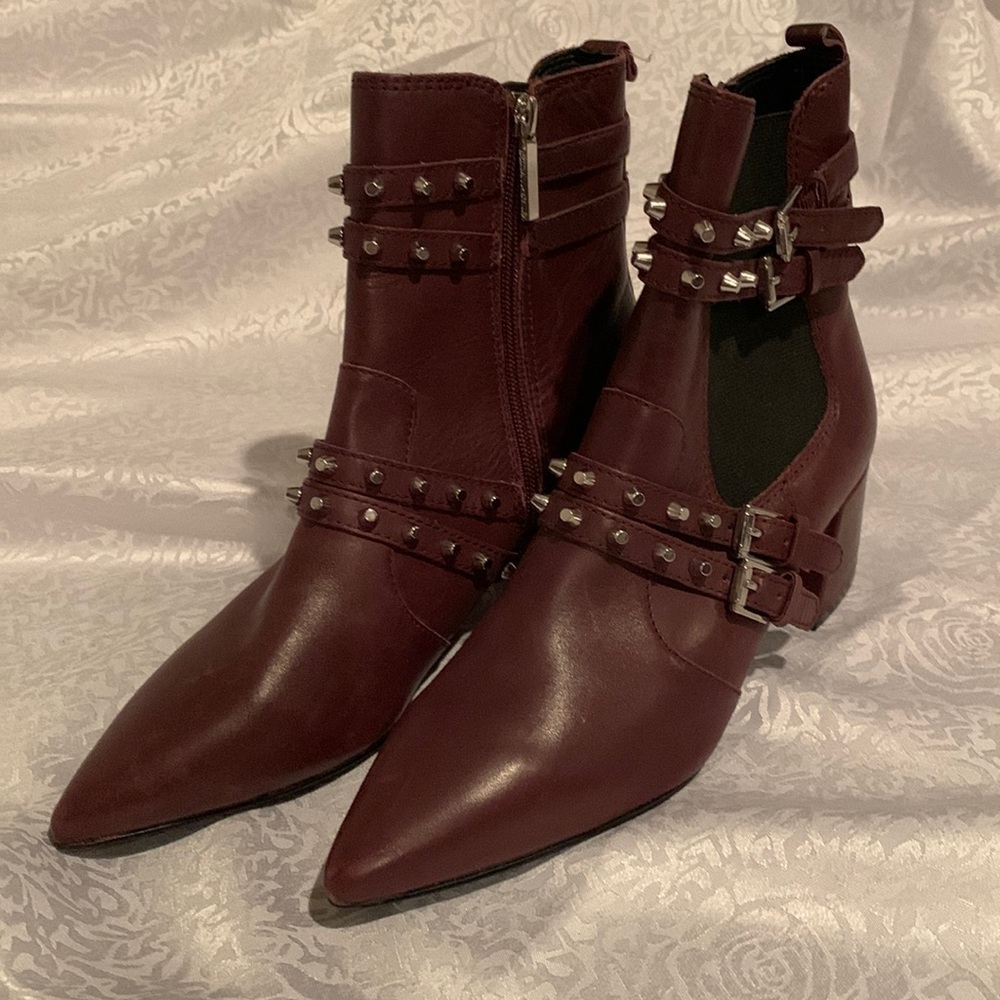 Kendall + Kylie boots - size 7.5